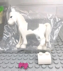 Lego Pony / Horse From Set 10729 With Middle And Hair Bow - Picture 1 of 1