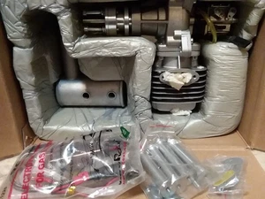 DLE 55cc Zweitakt Einzylinder Motor, Seitenauspuff & Zündung RC Flugzeug Neu in OVP - Bild 1 von 7