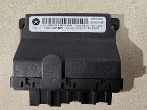 2007-2012 OEM Dodge Challenger Chrysler Sebring Door Control Module 68051931AA - Foto 1 di 5