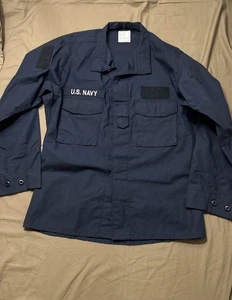 Cappotto US Navy 2POC taglia media-regolare ignifugo classe 1 blu camicetta USN - Foto 1 di 5