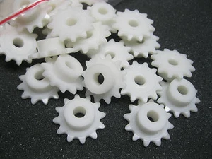 Pack of 2 - Sprocket Acetal Resin White 0.25 Chain Pitch 0.25 Bore 12 Tooth - Picture 1 of 5