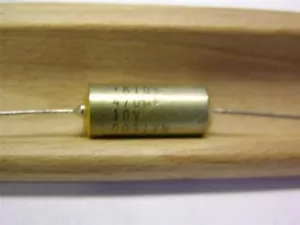 5 Kemet T242D477K010BS 470uF 10V 85C Herm. Versiegelte feste Tantalkondensatoren - Bild 1 von 1