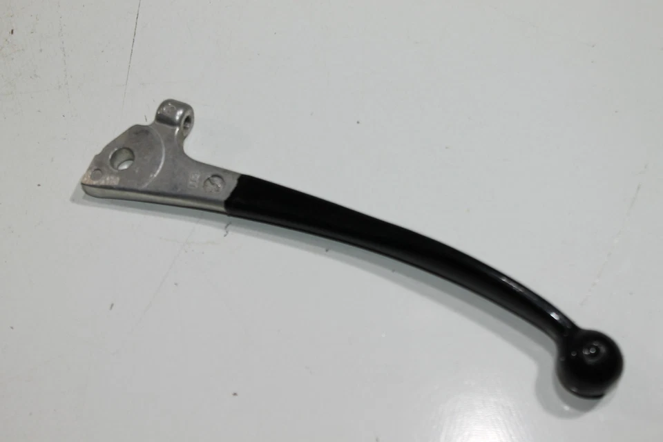 Yamaha Lever R 1977 XS650 2F0-83922-00-00 - Image 1 of 1