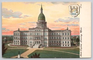 Postcard Front Capitol Building Lansing Michigan - Picture 1 of 2