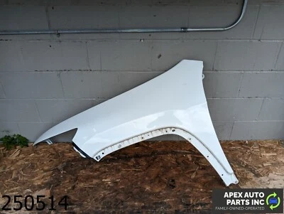 OEM 2014-2018 Jeep Cherokee 2.4L FRONT LEFT DRIVER SIDE FENDER COVER PANEL Foto 1 de 4