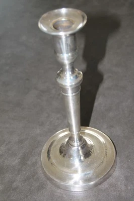 BOUGEOIR ANCIEN EN BRONZE ARGENTÉ - BON ÉTAT D’USAGE, PAS DE MANQUE - - Photo 1/4