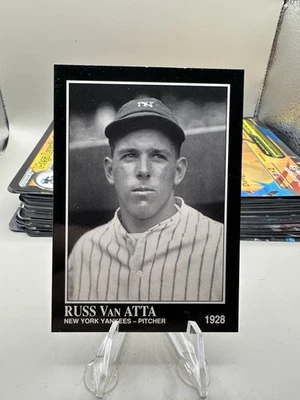 1992 The Sporting News Conlon Collection - Russ Van Atta #611 - Image 1 of 2