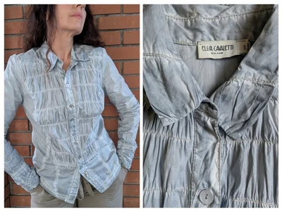 Blusa Top Elisa Cavaletti Talla M Gris Azul Volantes Mangas Puños y Delantero Arte Foto 1 de 4