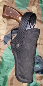 Smith&Wesson Nylon K Frame 4 In Right Hand Holster Black Smith&Wesson Branded - Picture 1 of 8