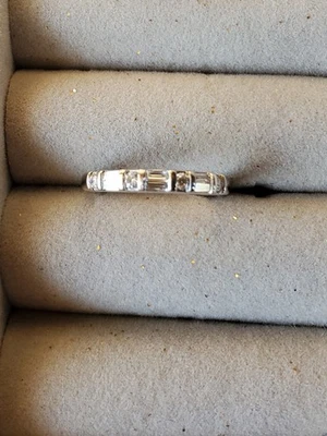 14k White Gold Diamond Wedding Band Size 6 - Image 1 of 4