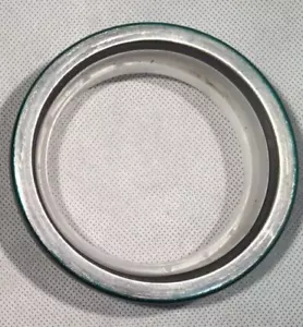 OE Land Rover 200tdi Rear Crankshaft Oil Seal - Quality OEM Part ERR2532G - Picture 1 of 1
