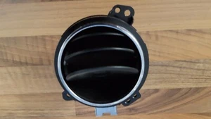 CHRYSLER PT CRUISER CABRIOLET HEATER VENT LEFT OR RIGHT ? COM1148 - Picture 1 of 1