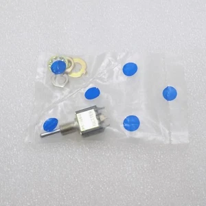 1x INTERRUPTOR DE PUNTO MST106G ENCENDIDO, APAGADO, ENCENDIDO - Imagen 1 de 3