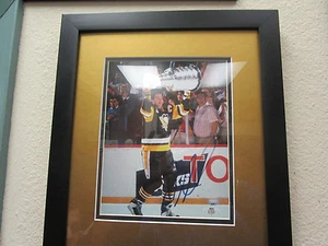 Framed Mario Lemieux Pittsburgh Penguins Autographed 8x10 SMC 129865 - Picture 1 of 1
