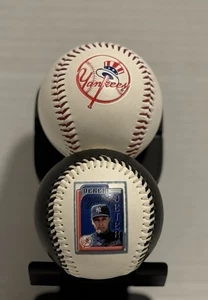 New York Yankees~Derek Jeter~Fotoball Souvenir~Collectible Baseball Set~NEW - Picture 1 of 3