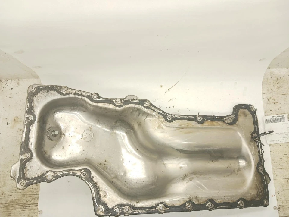 '20-'24 Chevrolet Silverado 1500 cárter de aceite inferior 3,0 L OEM 6 meses ¡Como nuevo! Foto 1 de 4