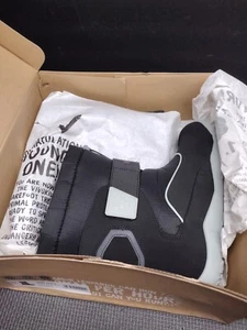 Vivobarefoot Yeti Boots JUNIORS SZ EU37 US5.5 BLACK Snow Waterproof DRAWSTRING - Picture 1 of 24