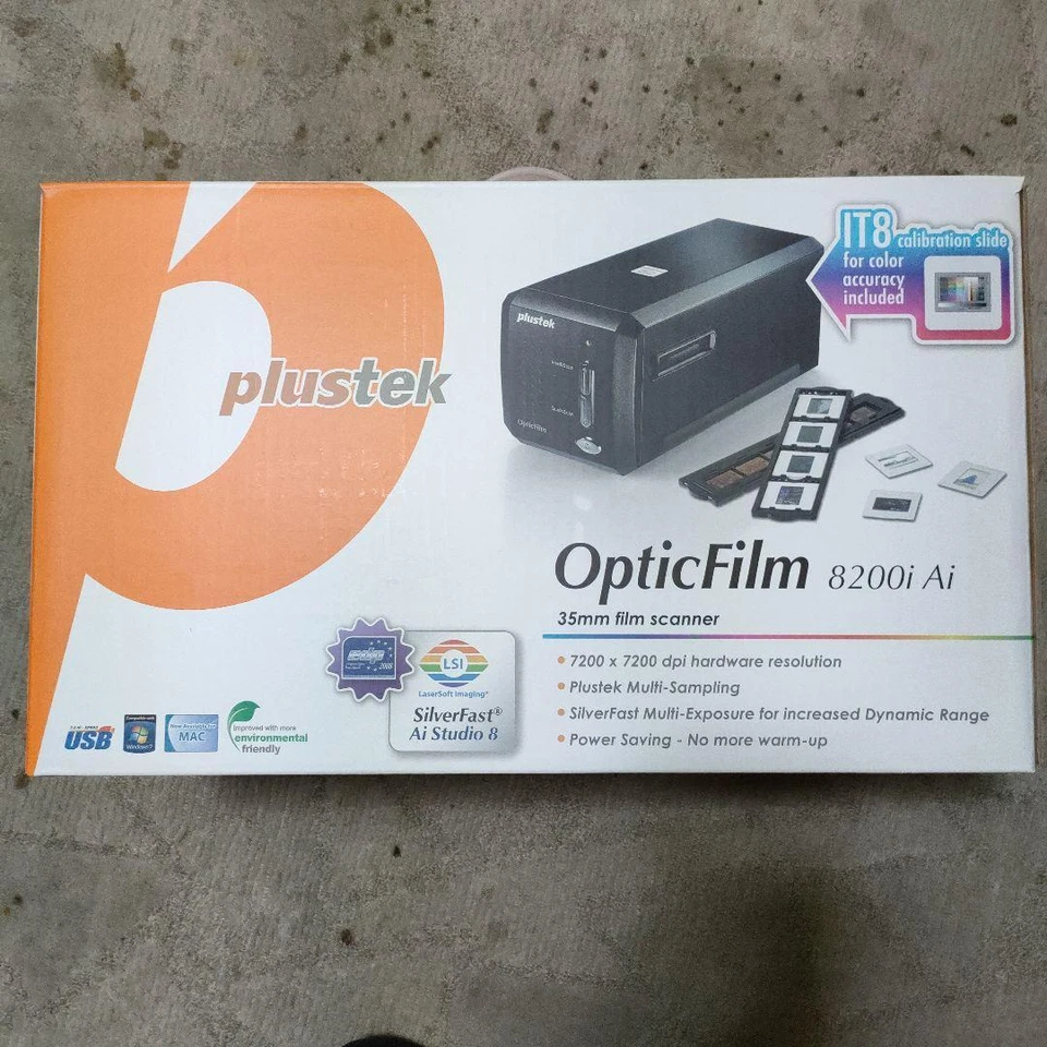 Plustek OpticFilm 8200i AI Film Scanner 7200dpi Color Black Not Opened Beautiful - Image 1 of 4