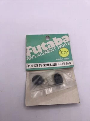 Futaba FGS-32H FP-S32H / S132H 齿轮组 — 第 1/2 张图片