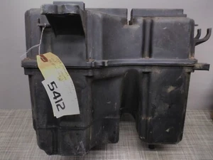 YAMAHA AIR BOX ASSY 8CH-14431-01-00 OFF 1999 YAMAHA VMAX 700 SX - Picture 1 of 3