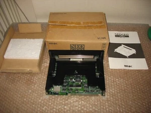 BOXED KIT SNK MOTHERBOARD NEO GEO MVS MV1A JAMMA ORIGINAL 100% - Foto 1 di 18