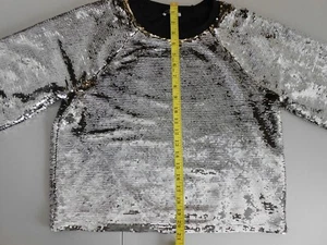 Skinnygirl Flip Sequin Top Silver Meghan Size Medium MSRP 129.00 (M27) - Picture 1 of 10
