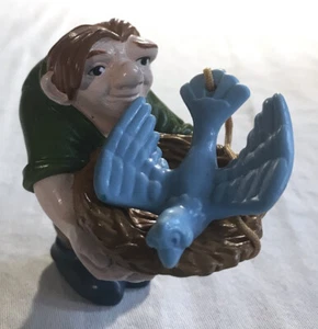 Disney The Hunchback Of Notre Dame QUASIMODO with Bird Nest PVC Figure 3.5" - Imagen 1 de 6