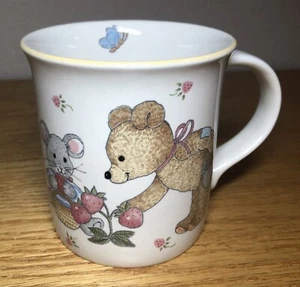 Taza de peluche para niños Mikasa - 4,75" de alto - CC018 - Adorables amigos de oso y ratón - Imagen 1 de 9
