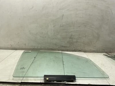 Jeep Liberty 2004 puerta delantera derecha pasajero vidrio OEM+ Foto 1 de 4