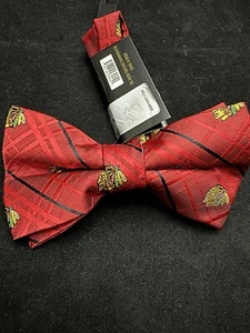 Pajarita Chicago Blackhawks NUEVA para hombre adulto cuello. Osos de regalo de hockey de la NHL - Imagen 1 de 5