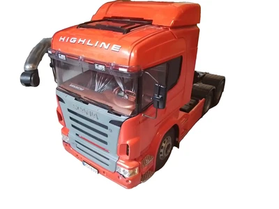 Tamiya Truck Scania R620 Highline 6x4 3 Achser Sattelzugmaschiene - Bild 1 von 4