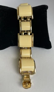 Vintage Art Deco Butter Yellow Acrylic With Gold Tone Setting Bracelet - Picture 1 of 5