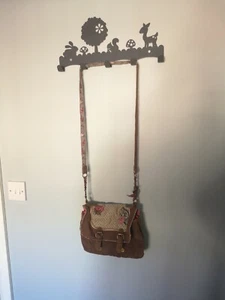 Beautiful Accessorize satchel/Bag. Long Strap. - Picture 1 of 8