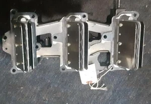 90 H.P. (1991/92) Mercury / Force outboard reed intake - Picture 1 of 3