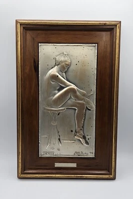 QUADRO OTTAVIANI BASSORILIEVO SU LASTRA ARGENTO 925 DANZATRICE SEDUTA DEL 1979 - Immagine 1 di 4