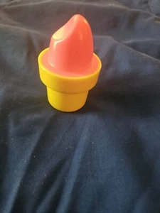 Giocattolo sonaglio bambino giocattolo vintage anni 90 2,75" giallo rosa rossetto trucco - Foto 1 di 2