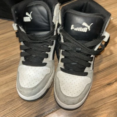 Size 5.5C Black/Grey High Top Puma Shoes With Design - Image 1 of 4