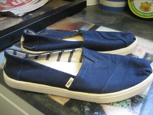 Toms Classic Navy Canvas Slip On flat Casual comfort Shoes Size uk 6 - Picture 1 of 5