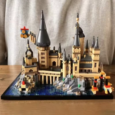 Blocks Harry Potter Castello Hogwarts 2700 pezzi set costruzione magico regalo - Immagine 1 di 4