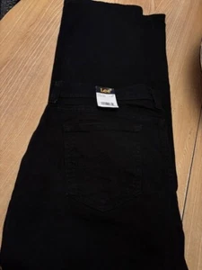 Lee Womens Straight Leg Jeans 16P Black Denim Relaxed Fit Mid Rise NEW - Picture 1 of 4