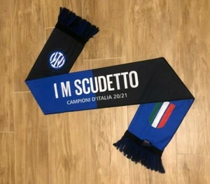INTER F.C. SCIARPA IN RASO BIFACCIALE IM SCUDETTO PRODOTTO UFFICIALE - Foto 1 di 3