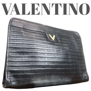 Valentino Garavani Black Leather Clutch Bag with Minor Scuffs and Interior Wear - Picture 1 of 24