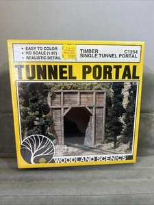 Woodland Scenics HO Timber Single-Track Tunnel Portal C1254 BRAND NEW! - Imagen 1 de 4