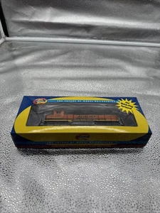 HO ATHEARN 94226 GP35 BNSF 2031 - Picture 1 of 3