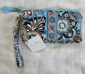 NWT Vera Bradley Bali Blue All in One Wristlet Flower Leaf - Picture 1 of 11