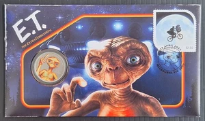 2025 Australia ET: The Extra Terrestrial PNC w $1 UNC coin & $1.50 stamp - Bild 1 von 3
