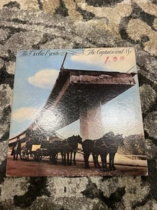 The Doobie Brothers The Captain and Me Vinyl Record Album LP BS 2694 1973 - Picture 1 of 6