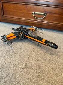 RETIRED LEGO Star Wars: Poe Dameron X-Wing Fighter 75102