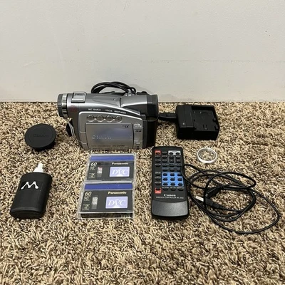 Canon Mini DV Digital Video Camcorder NTSC ZR90 (Parts Or Repair Only) - Image 1 of 4