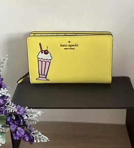 Kate Spade X Betty and Veronica Archie Comics Sundae Icecream Yellow Purse - Picture 1 of 24